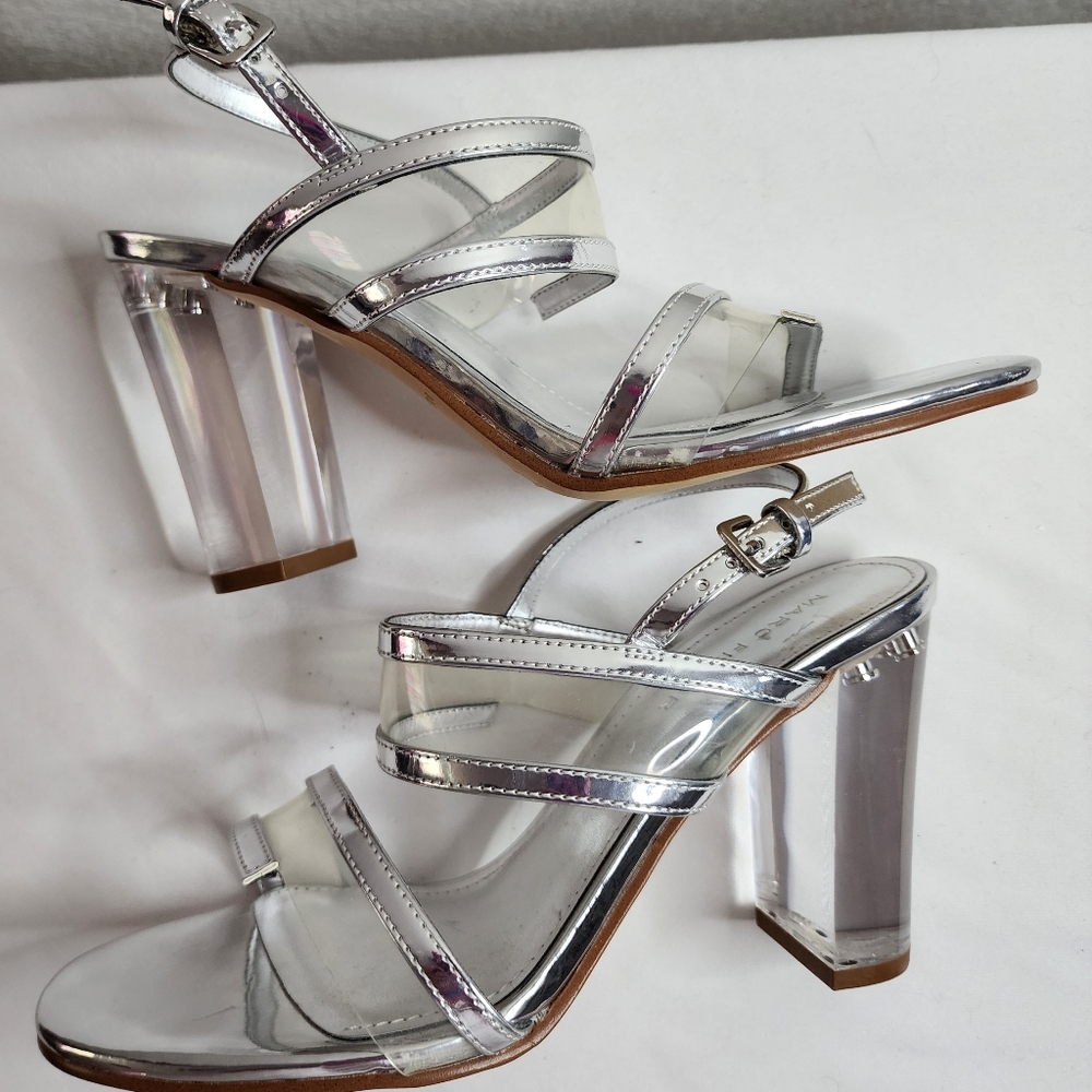 Marc Fisher Metallic Silver Acylic Sandals With Transparent Heel Size 6.5US - Picture 7 of 13